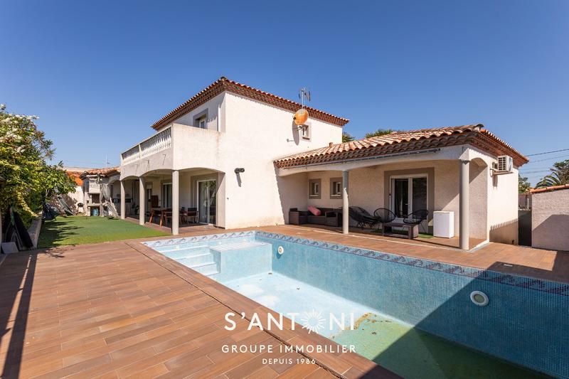 Maison - 202 m² - 6 pièces