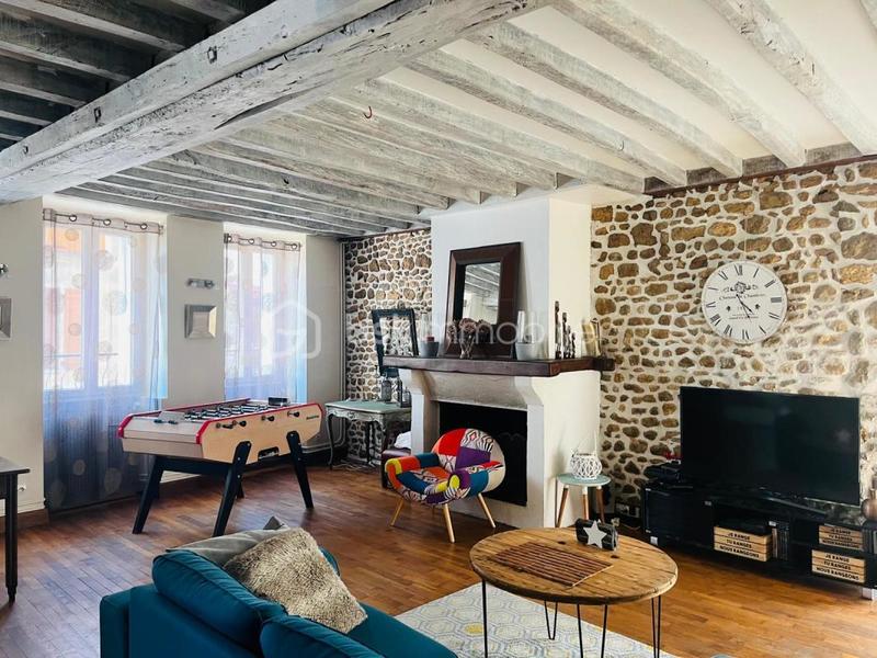 Maison - 245 m² - 8 pièces