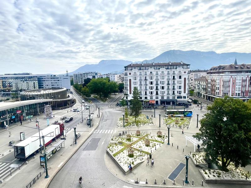 Appartement - 95 m² - 4 pièces