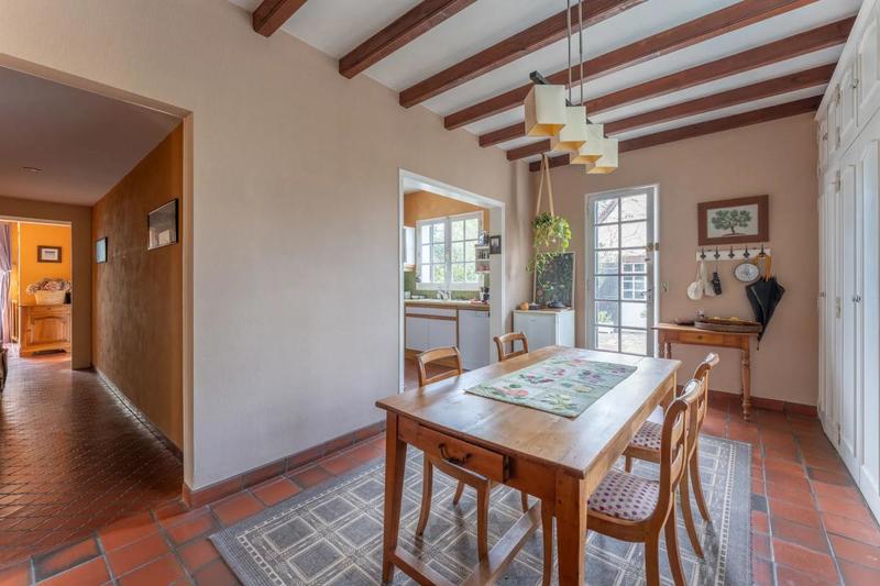 Maison - 211 m² - 6 pièces