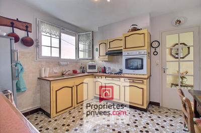 Maison - 84 m² - 5 pièces