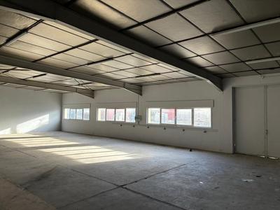 Local d'activités - 246 m² - 3 pièces