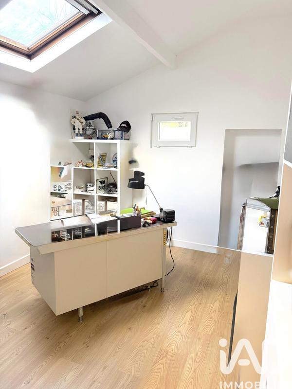 Maison - 90 m² - 5 pièces