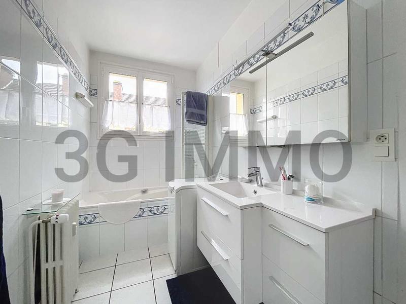 Appartement - 86 m² - 4 pièces