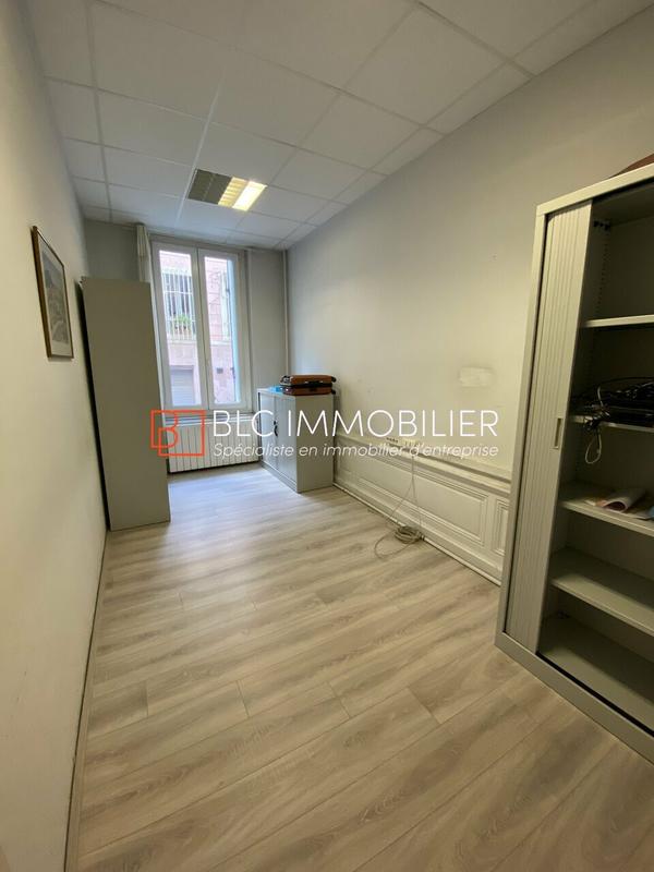 Bureau - 210 m²