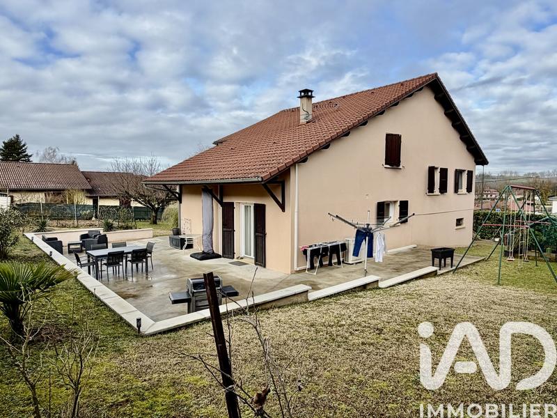 Maison - 139 m² - 5 pièces