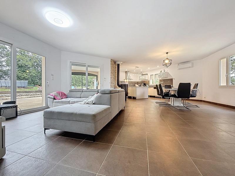 Maison - 110 m² - 4 pièces