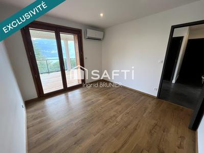 Villa - 102 m² - 4 pièces