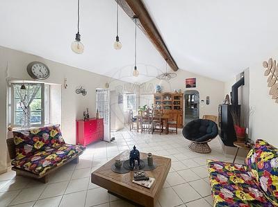 Maison - 89 m² - 4 pièces