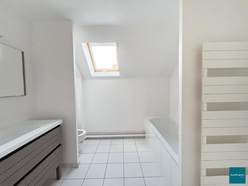 Maison contemporaine - 119 m² - 6 pièces