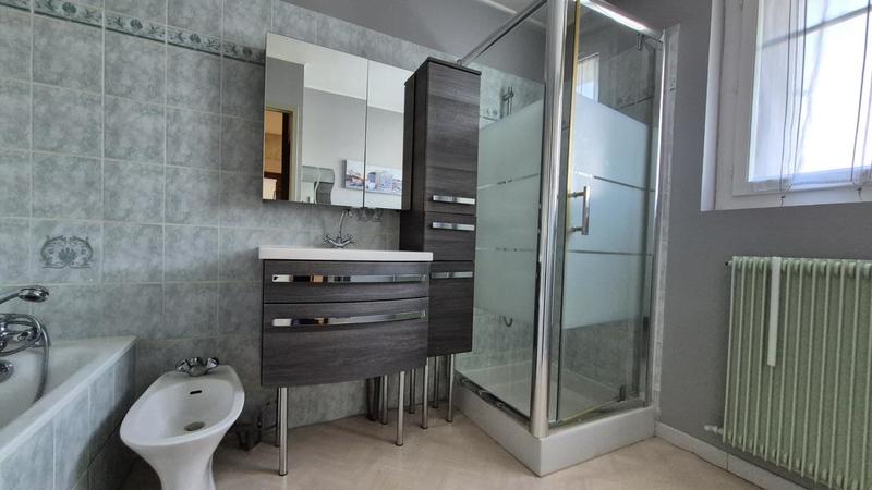 Maison de bourg - 120 m² - 6 pièces