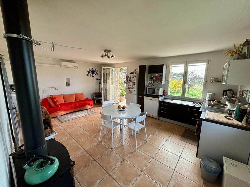 Mas - 260 m² - 17 pièces