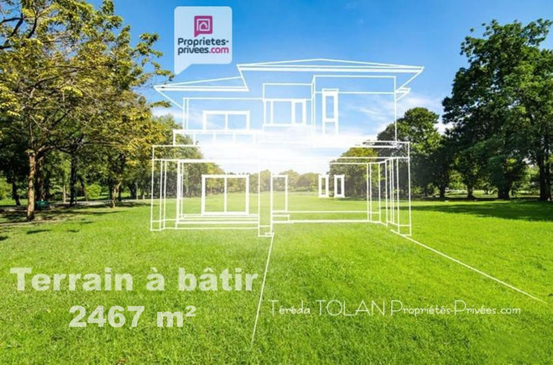 Terrain constructible - 2 467 m²