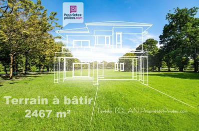 Terrain constructible - 2 467 m²