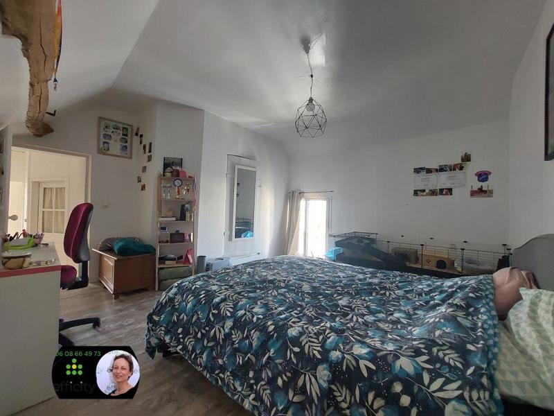 Maison - 97 m² - 4 pièces