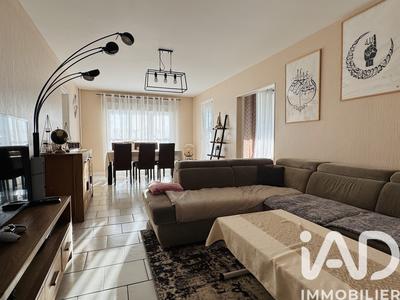 Appartement - 101 m² - 6 pièces