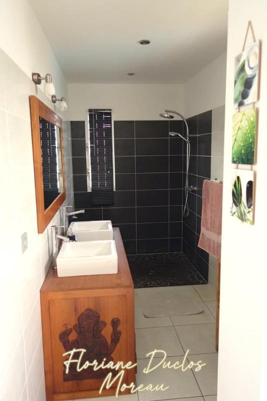 Maison - 101 m² - 4 pièces