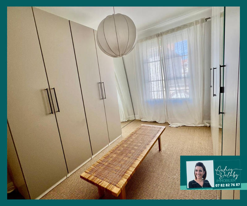 Maison - 205 m² - 7 pièces