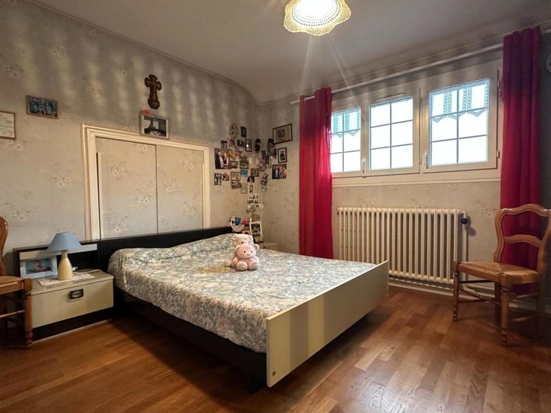 Maison traditionnelle - 114 m² - 5 pièces