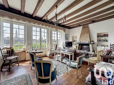 Maison - 188 m² - 8 pièces