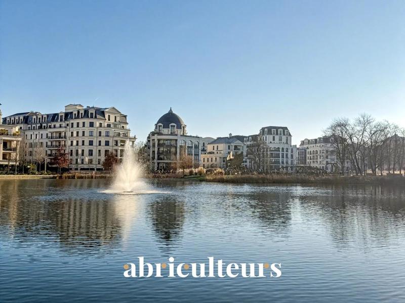 Appartement ancien - 70 m² - 3 pièces