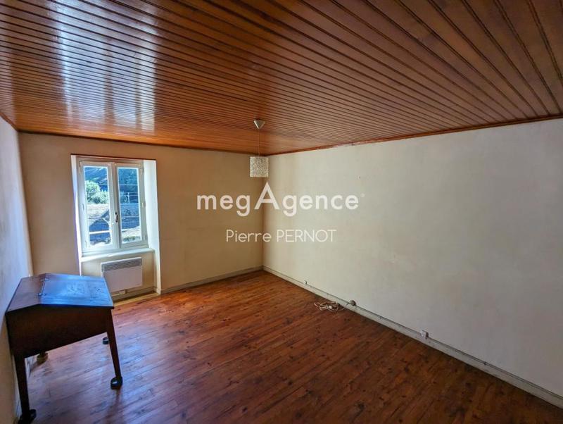 Maison - 97 m² - 5 pièces