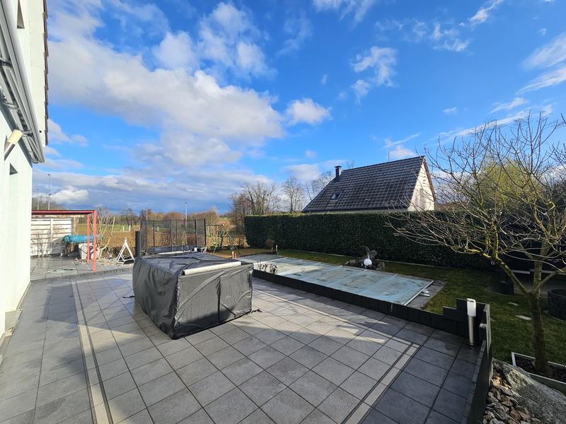 Maison - 122 m² - 6 pièces