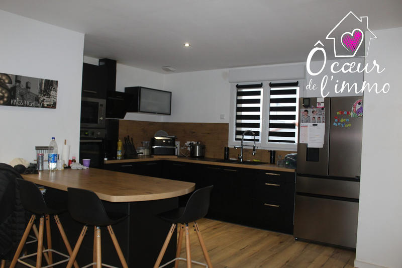 Maison - 85 m² - 4 pièces