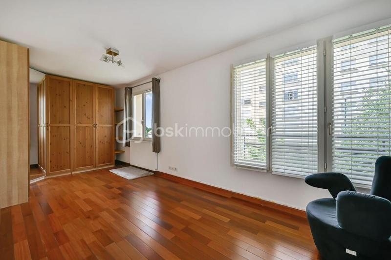 Maison - 146 m² - 7 pièces