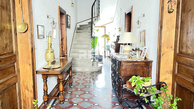 Propriété - 185 m² - 7 pièces