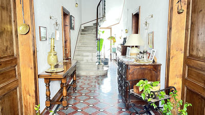 Propriété - 185 m² - 7 pièces