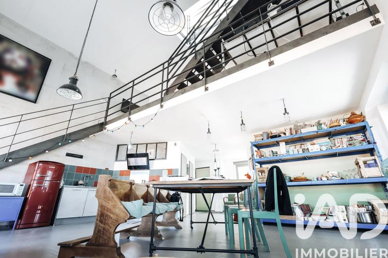 Loft - 177 m² - 5 pièces