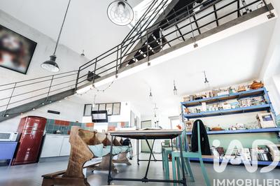 Loft - 177 m² - 5 pièces