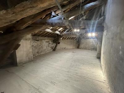 Appartement - 97 m² - 4 pièces