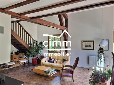 Maison - 157 m² - 6 pièces