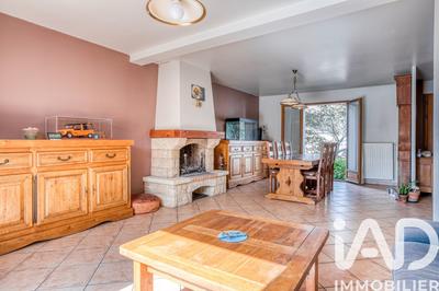 Maison - 136 m² - 7 pièces
