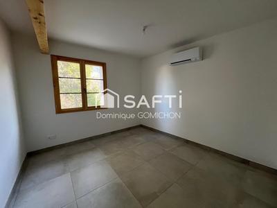 Maison - 81 m² - 3 pièces