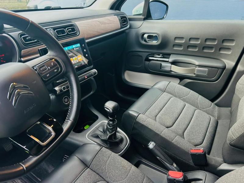 Citroën C3 III PureTech 110 s&amp;S Bvm6 Shine