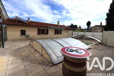 Maison - 111 m² - 6 pièces