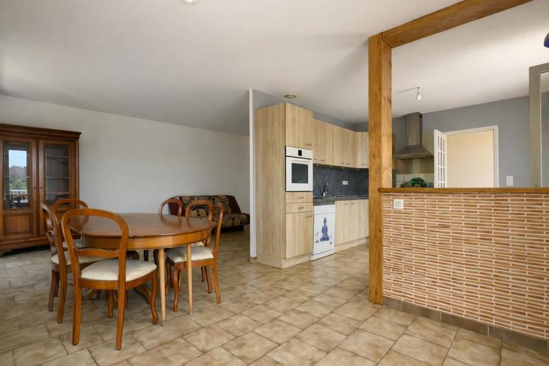 Maison - 92 m² - 5 pièces