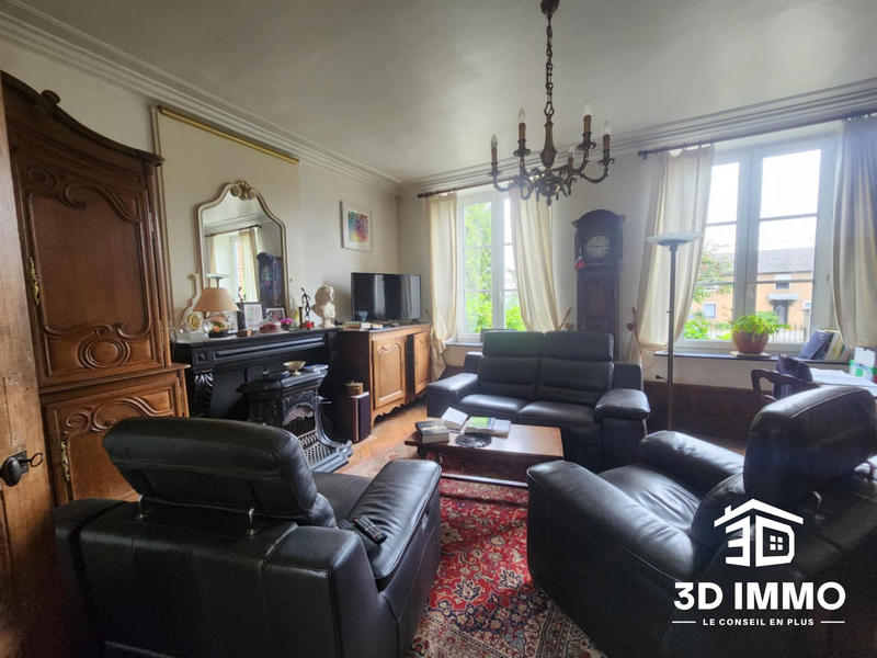 Maison - 210 m² - 6 pièces