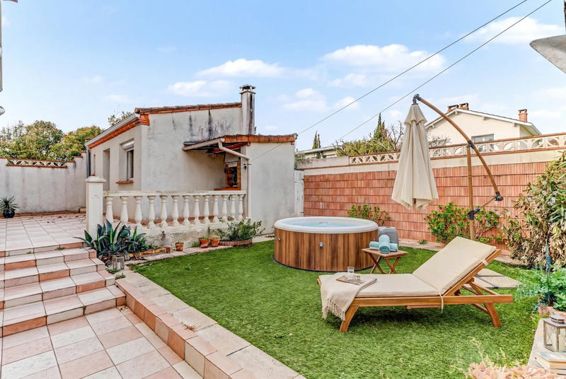 Maison - 95 m² - 5 pièces