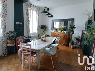 Maison - 147 m² - 5 pièces