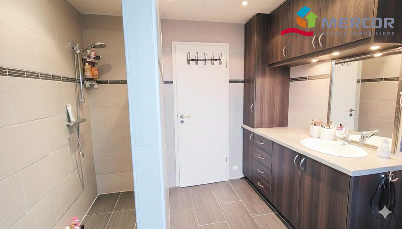 Maison - 112 m² - 4 pièces