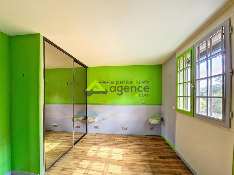 Maison - 170 m² - 7 pièces