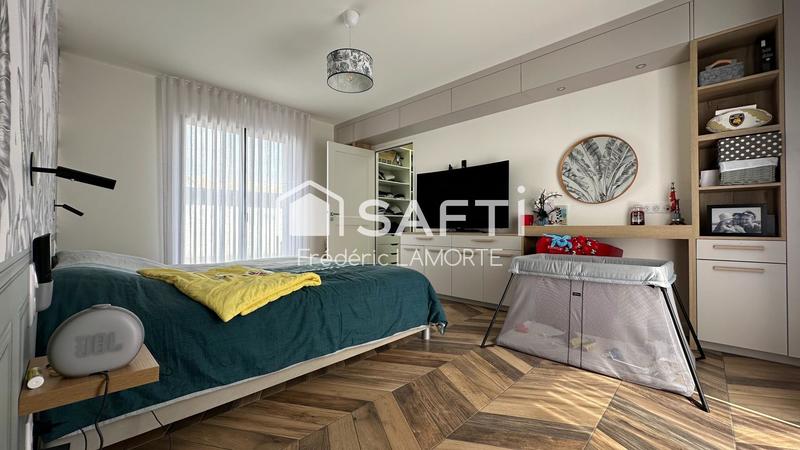 Villa - 199 m² - 7 pièces