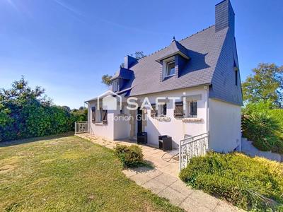 Maison - 96 m² - 5 pièces