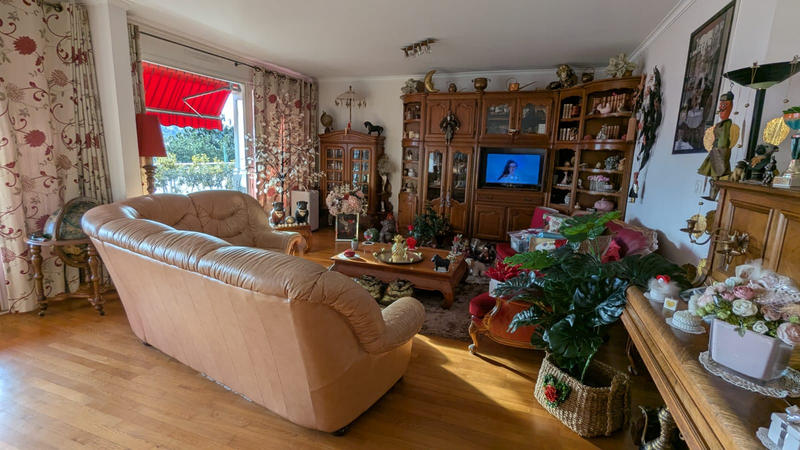 Appartement - 115 m² - 5 pièces