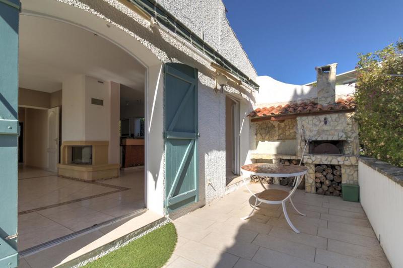 Maison - 146 m² - 8 pièces