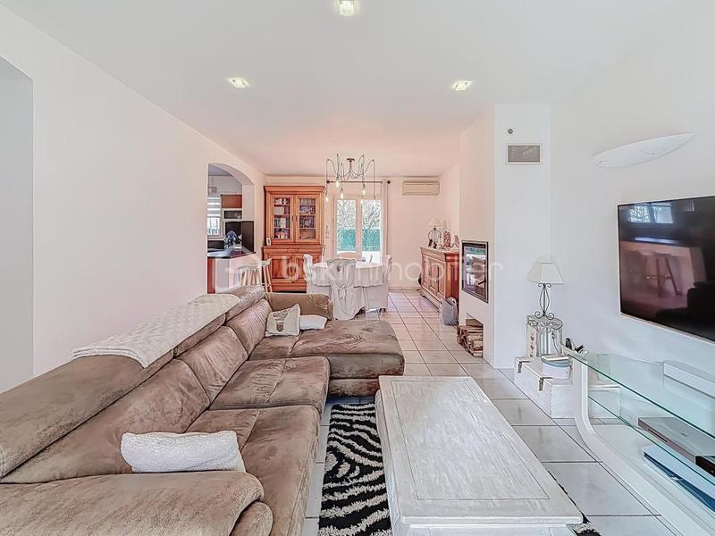 Villa - 112 m² - 5 pièces